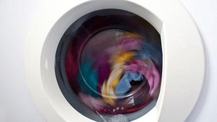 tumble-dryer-in-motion