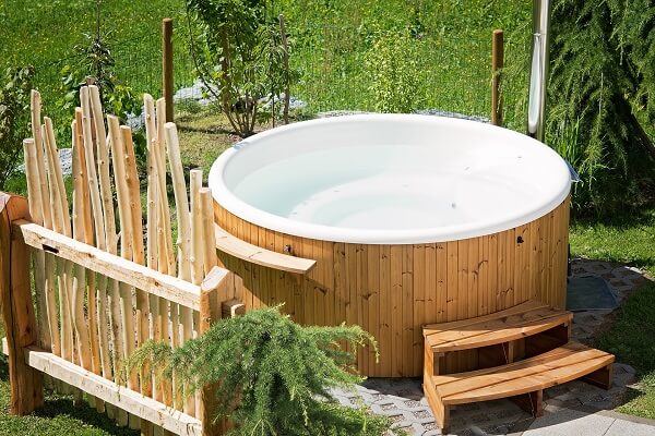 Here's why you should buy a Jacuzzi right now! | Junk Mail Blog